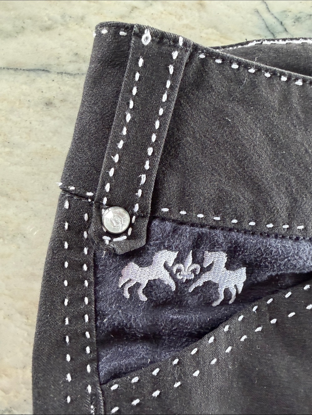 Equine Coture Black Riding Breeches - Picture 7 of 14